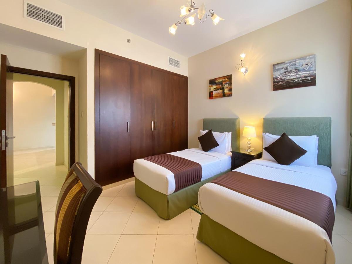 Auris Boutique Hotel Apartments, Al Barsha - At The Mall ดูไบ ภายนอก รูปภาพ