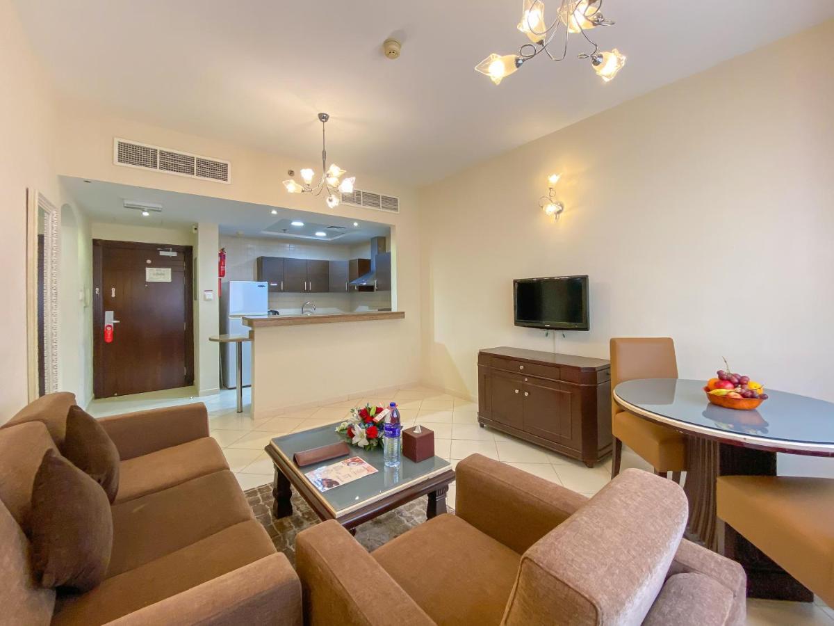 Auris Boutique Hotel Apartments, Al Barsha - At The Mall ดูไบ ภายนอก รูปภาพ