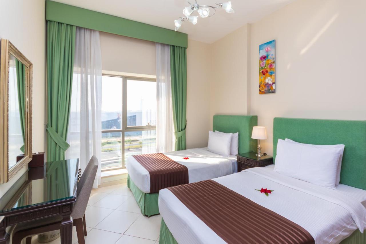 Auris Boutique Hotel Apartments, Al Barsha - At The Mall ดูไบ ภายนอก รูปภาพ