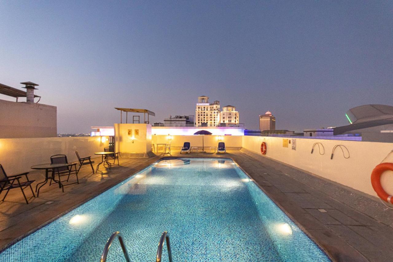 Auris Boutique Hotel Apartments, Al Barsha - At The Mall ดูไบ ภายนอก รูปภาพ