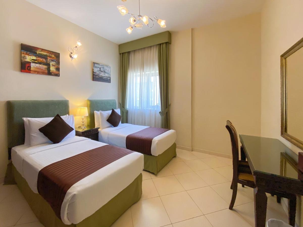 Auris Boutique Hotel Apartments, Al Barsha - At The Mall ดูไบ ภายนอก รูปภาพ