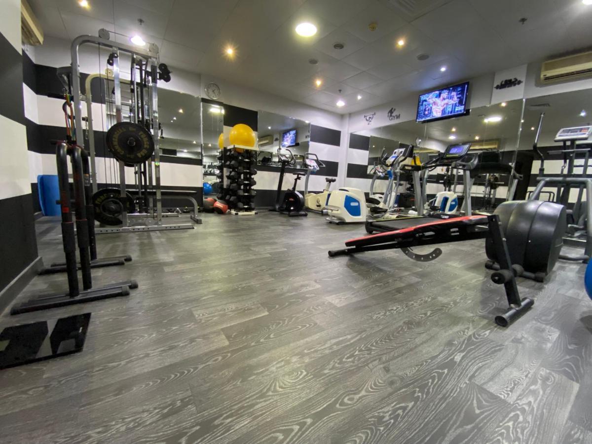 Auris Boutique Hotel Apartments, Al Barsha - At The Mall ดูไบ ภายนอก รูปภาพ
