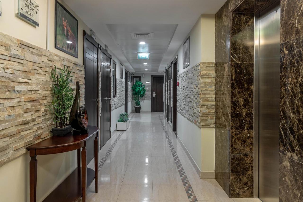 Auris Boutique Hotel Apartments, Al Barsha - At The Mall ดูไบ ภายนอก รูปภาพ